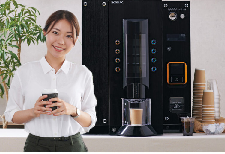 ドリップコーヒーマシンでつくる、焙煎したてのコーヒー